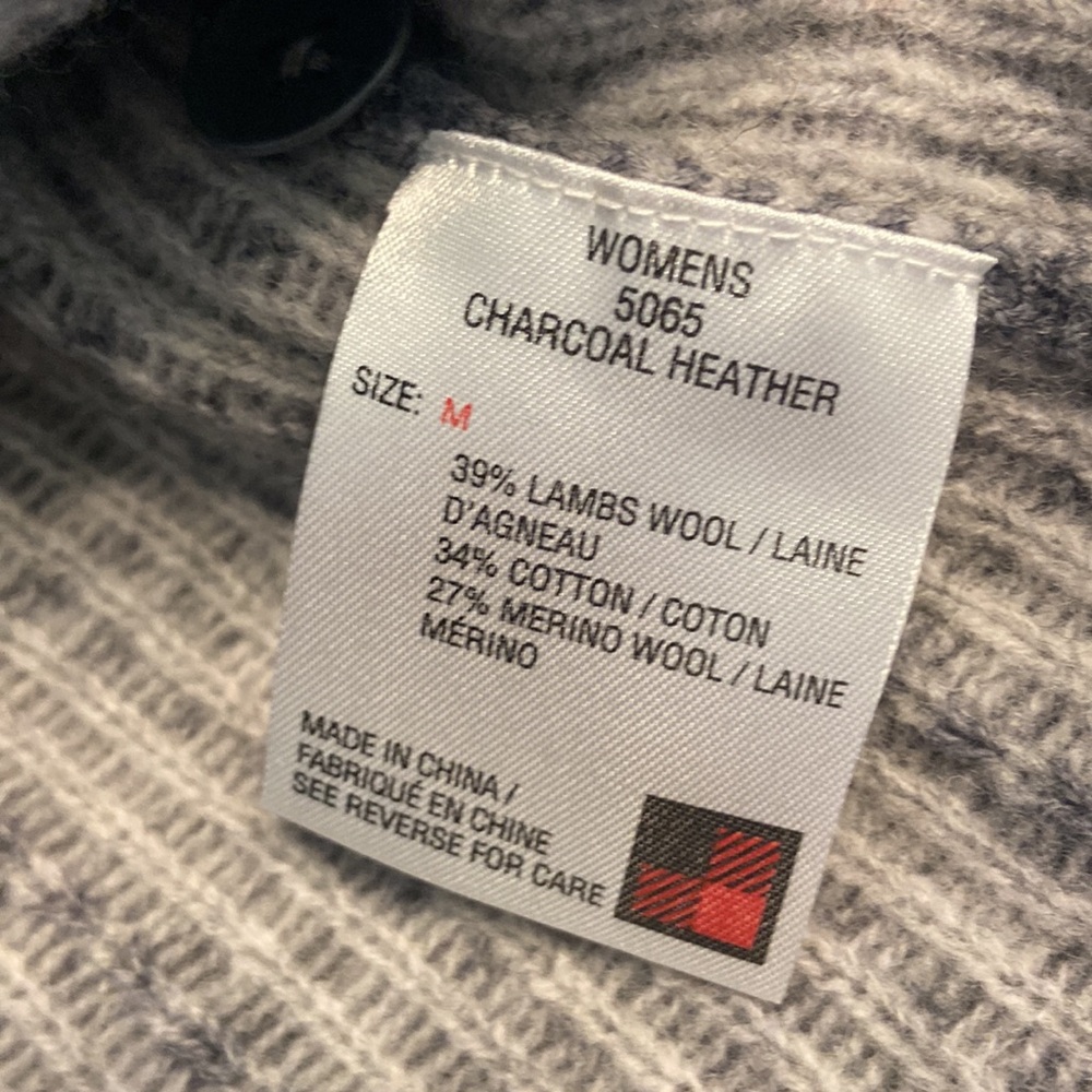 WOOLRICH  WOMENS DRESS  size M length 34” bust 40” Lamb  and Marino wool - Picture 6 of 12